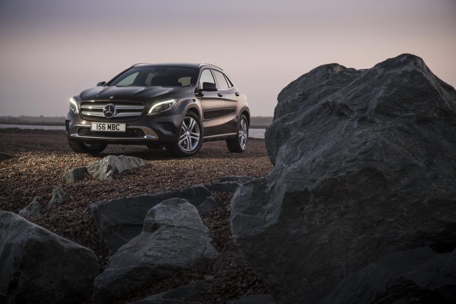  Mercedes-Benz GLA200 CDI 2014 года  (UK) (фото 8 из 46)